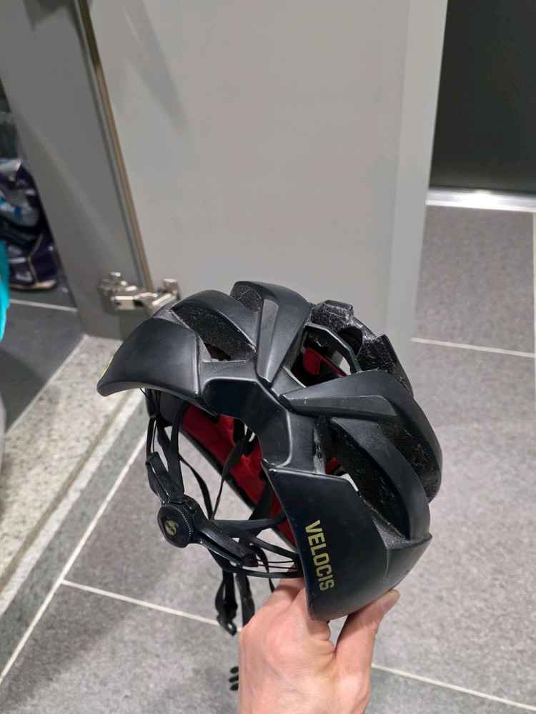 본트레거 벨로시스 밉스 헬멧 이미지