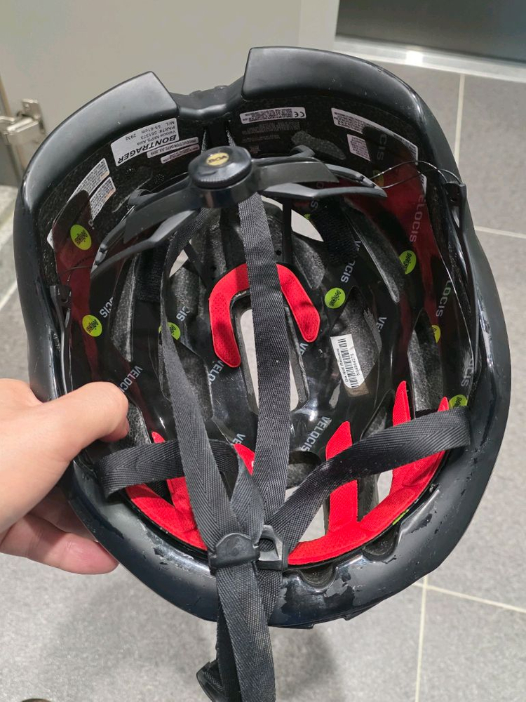 본트레거 벨로시스 밉스 헬멧 이미지