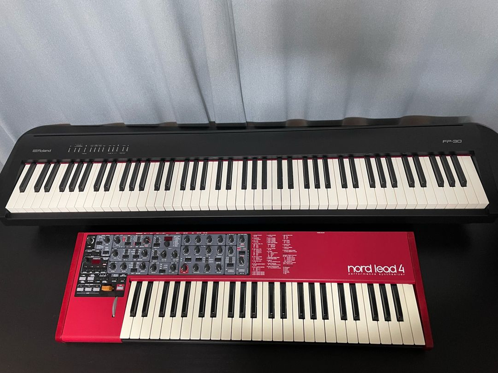 롤랜드 fp30 디지털피아노 이미지