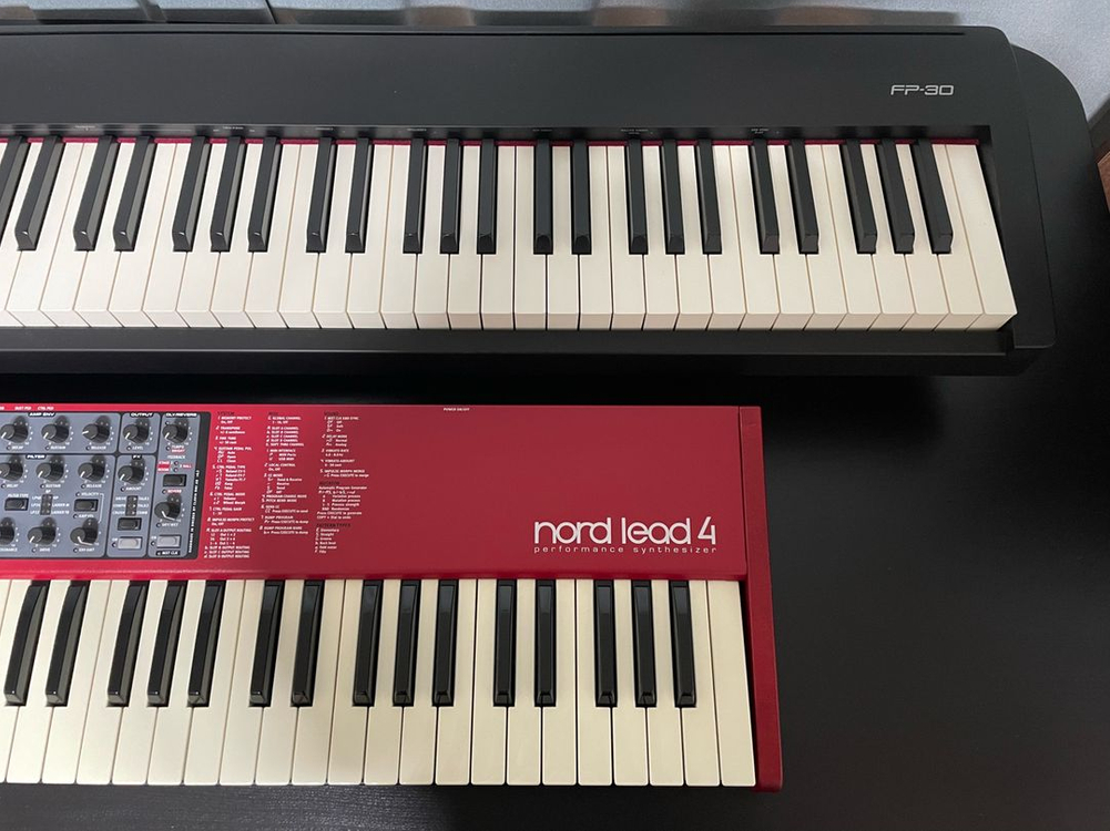 롤랜드 fp30 디지털피아노 이미지