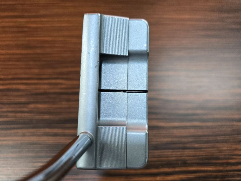오디세이 화이트 핫 OG 더블 와이드 퍼터 이미지