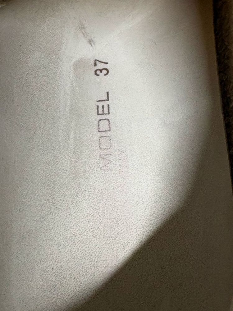 필립모델 화이트 골드 스니커즈 37사이즈 이미지