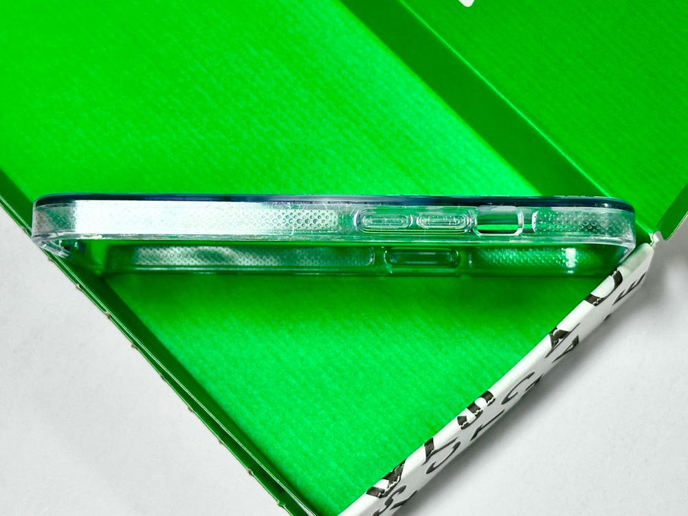 아이폰13프로 케이스티파이 버니 클리어 이미지