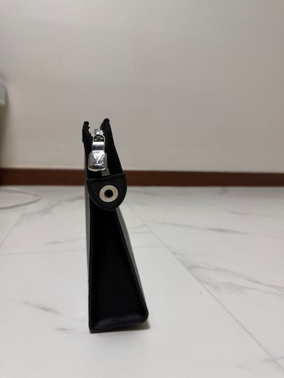 남성용 사피아노 레더 클러치백 이미지