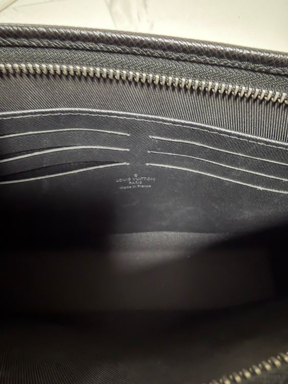 남성용 사피아노 레더 클러치백 이미지