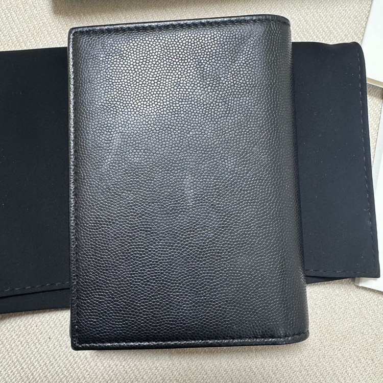 샤넬 클래식 캐비어 여권지갑 반지갑 내장칩 이미지