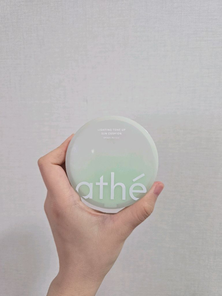 아떼 톤업 선쿠션 베지그린 이미지