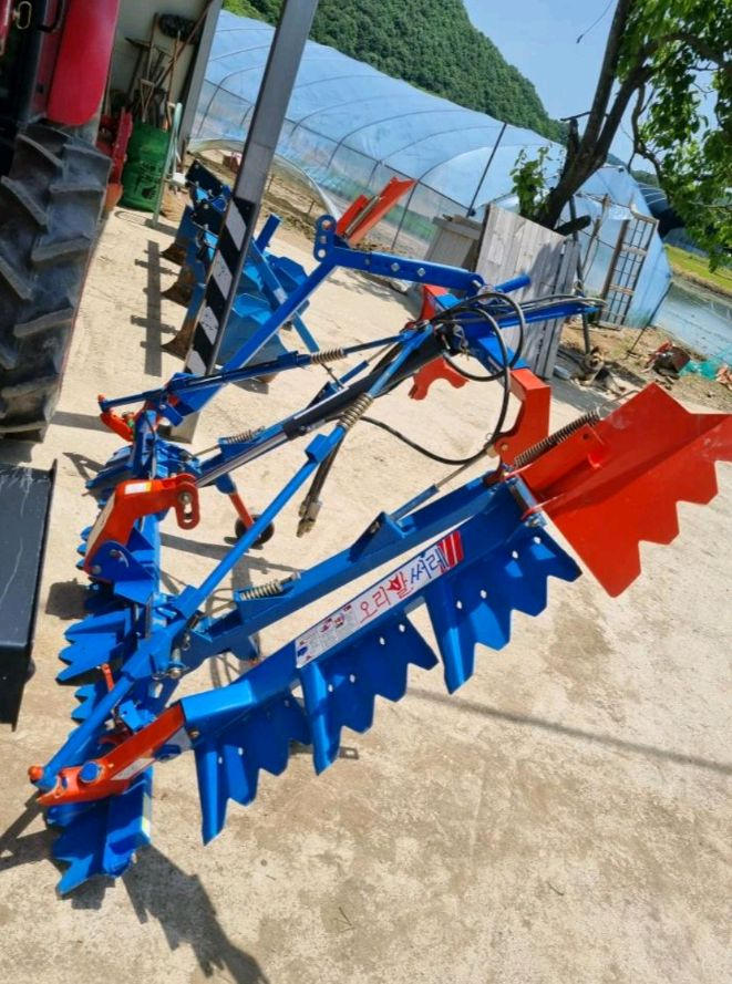 LS트랙터 48마력 A급 판매합니다. 이미지