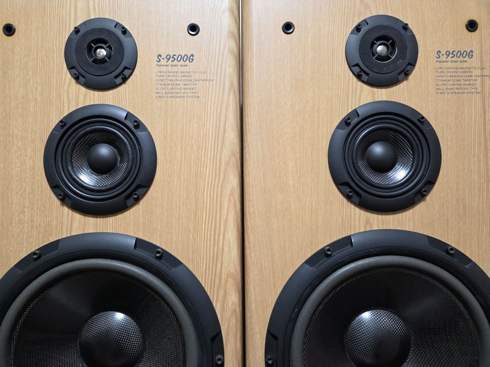 인켈 최상위 스피커 S-9500G 이미지