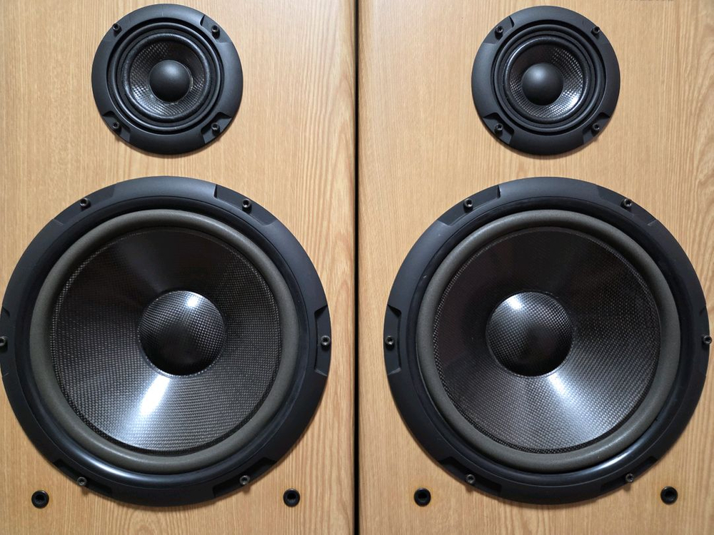 인켈 최상위 스피커 S-9500G 이미지