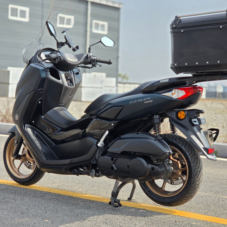 특판) nmax155 23년 3만 배달셋팅 컨티션최상 저렴하게 판매합니다 이미지