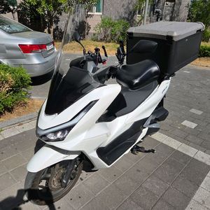 PCX125 25년식 13,880km 배달세팅 오토바이 팝니다. 이미지