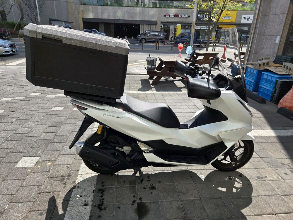 PCX125 25년식 13,880km 배달세팅 오토바이 팝니다. 이미지
