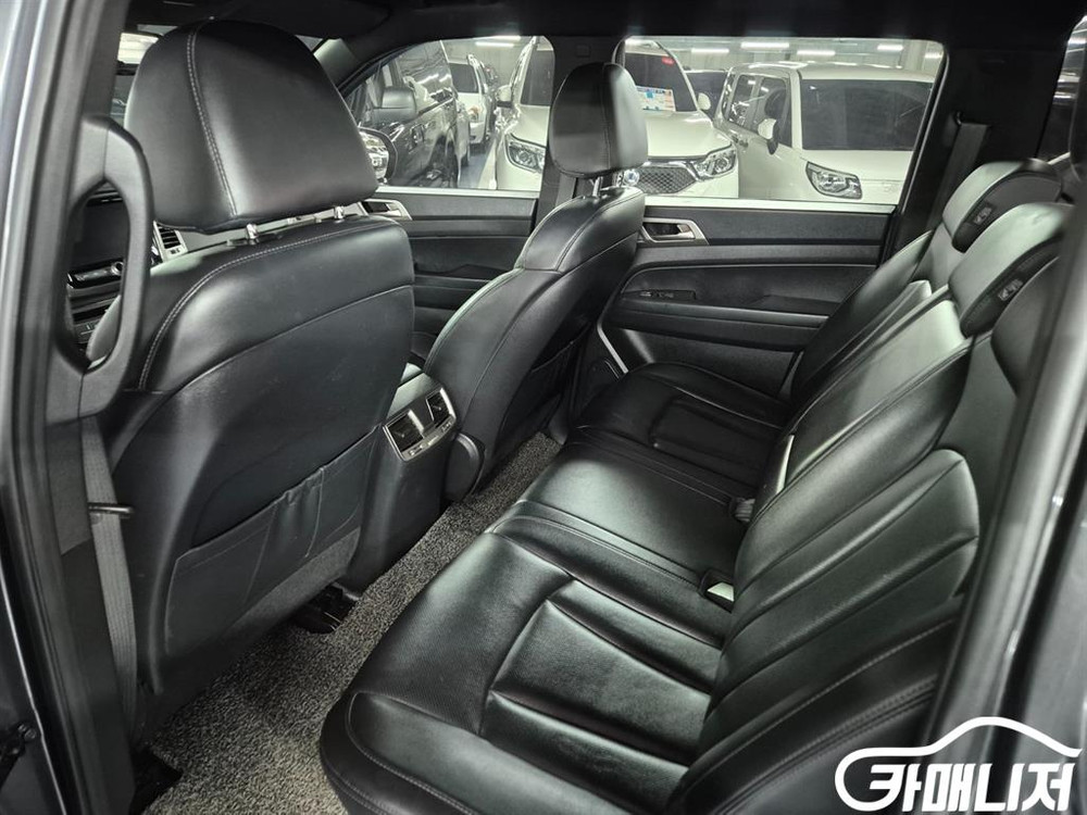 [KG모빌리티(쌍용) ]렉스턴 스포츠 칸 디젤 2.2 4WD 프로페셔널 X #4월특가 이미지