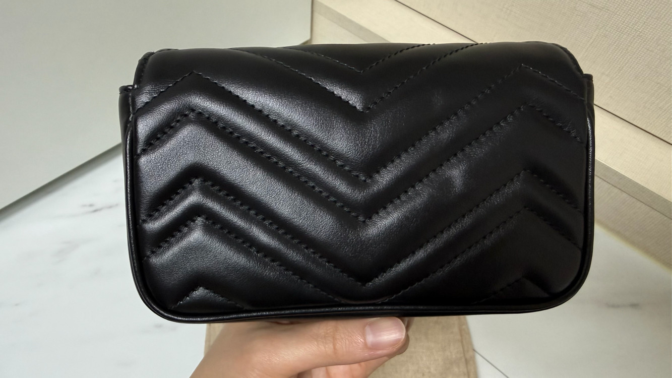 구찌 GG 마몽 벨트백 슈퍼 미니 크로스백 블랙 699757 이미지