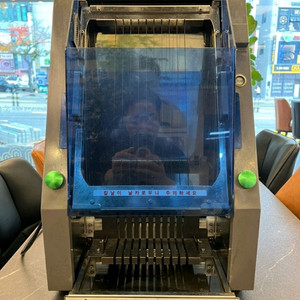 에이티컴퍼니 김밥절단기 이미지