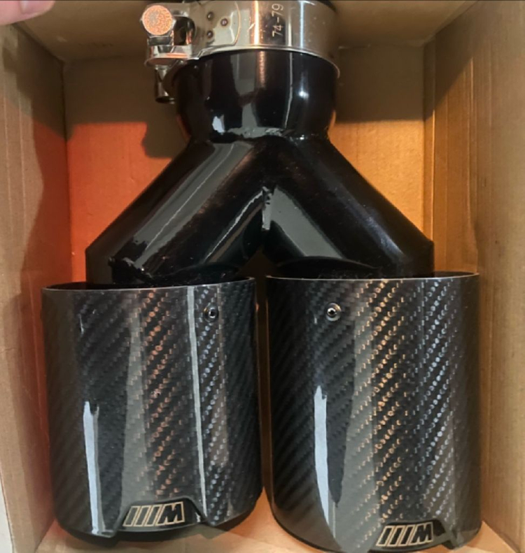 BMW M퍼포먼스ST 듀얼 머플러팁 한세트 팝니다. 이미지