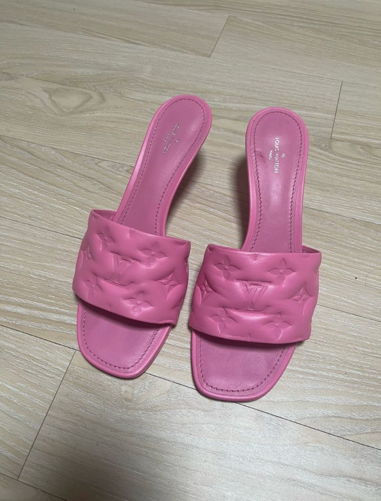 루이비통 정품 리바이벌 슬리퍼 뮬 구두 힐 39 245 250 백화점 구매 영수증포함 이미지