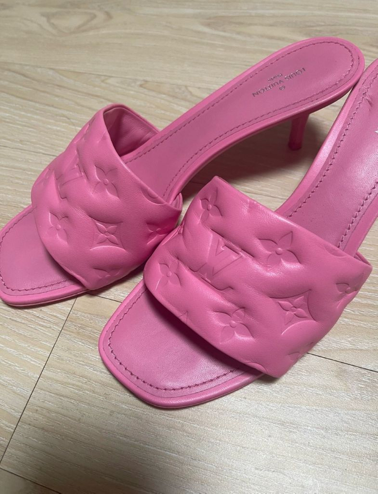루이비통 정품 리바이벌 슬리퍼 뮬 구두 힐 39 245 250 백화점 구매 영수증포함 이미지