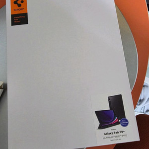 갤럭시탭 s9 플러스 슈피겐 케이스 판매 이미지