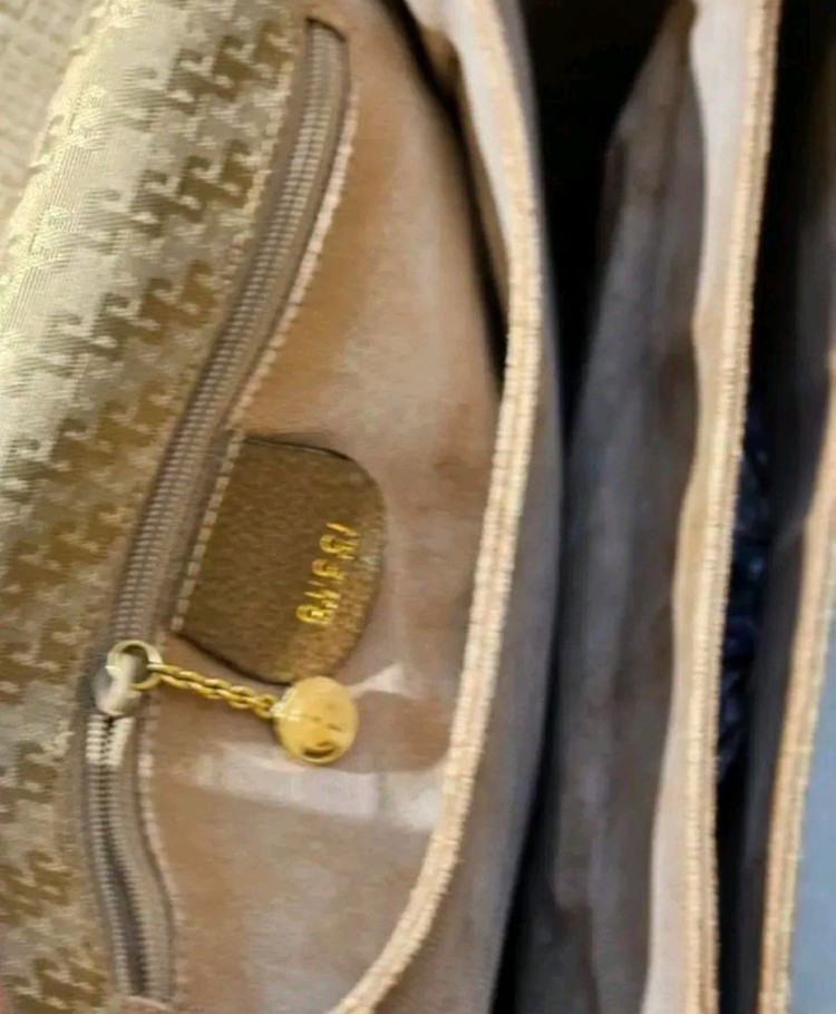 정품 구찌 시그니처 패턴 크로스백 이미지