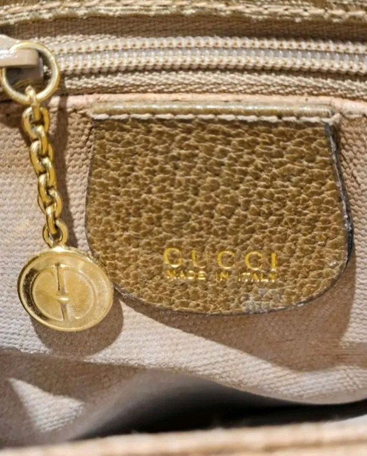 정품 구찌 시그니처 패턴 크로스백 이미지