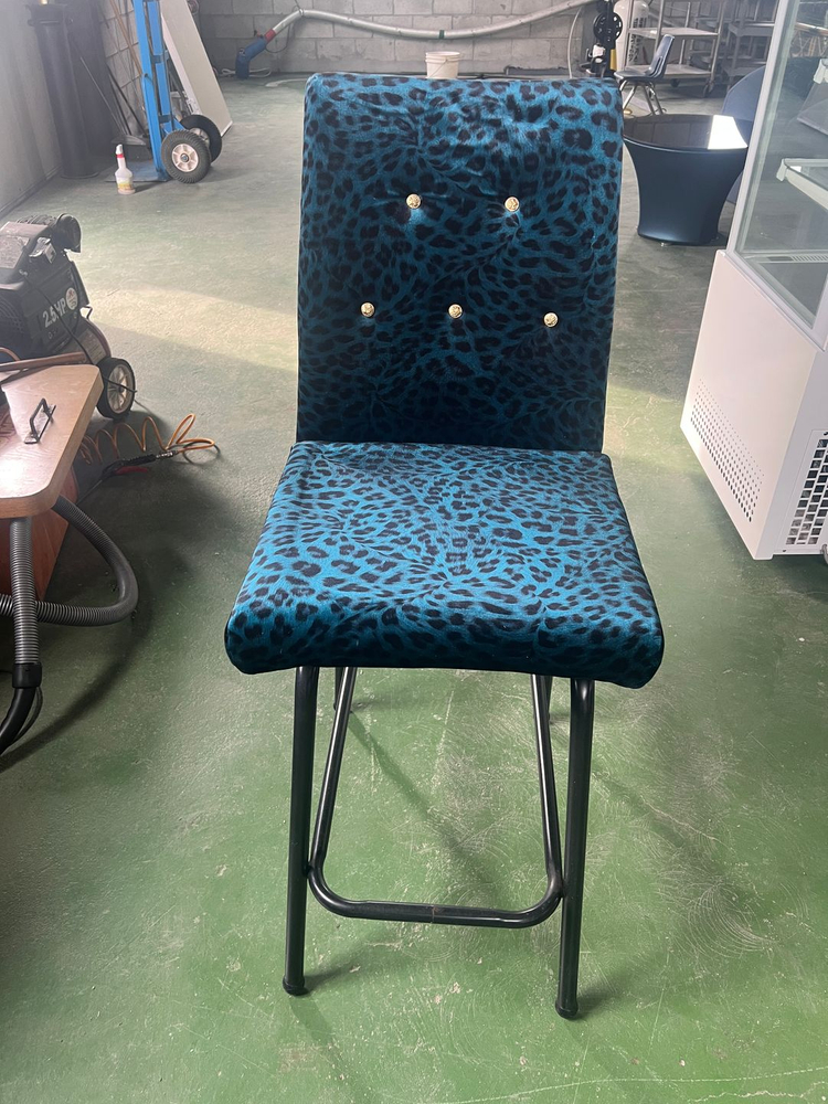 중고의자 호피무늬 회전빠의자 팝니다 이미지