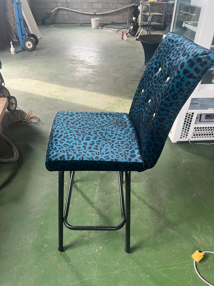 중고의자 호피무늬 회전빠의자 팝니다 이미지
