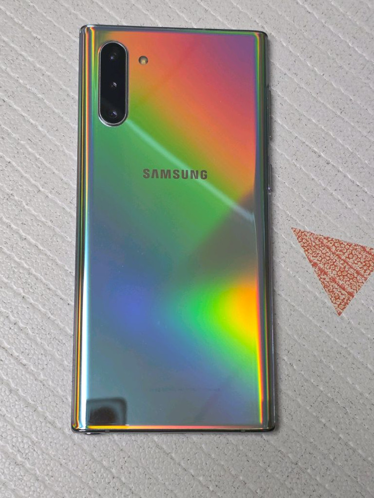 갤럭시노트10 256GB 아우라글로우 이미지