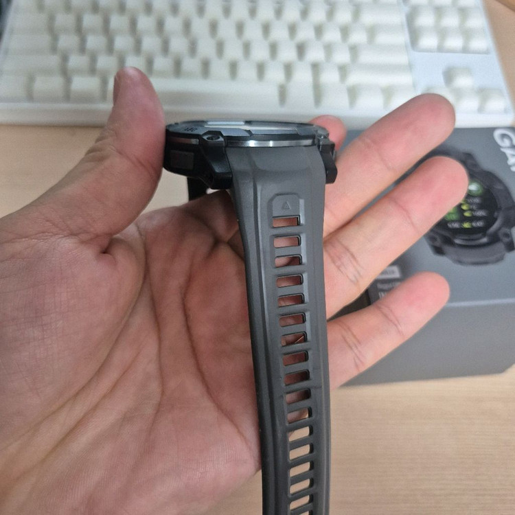 가민 인스팅트3 50mm 아몰레드 이미지