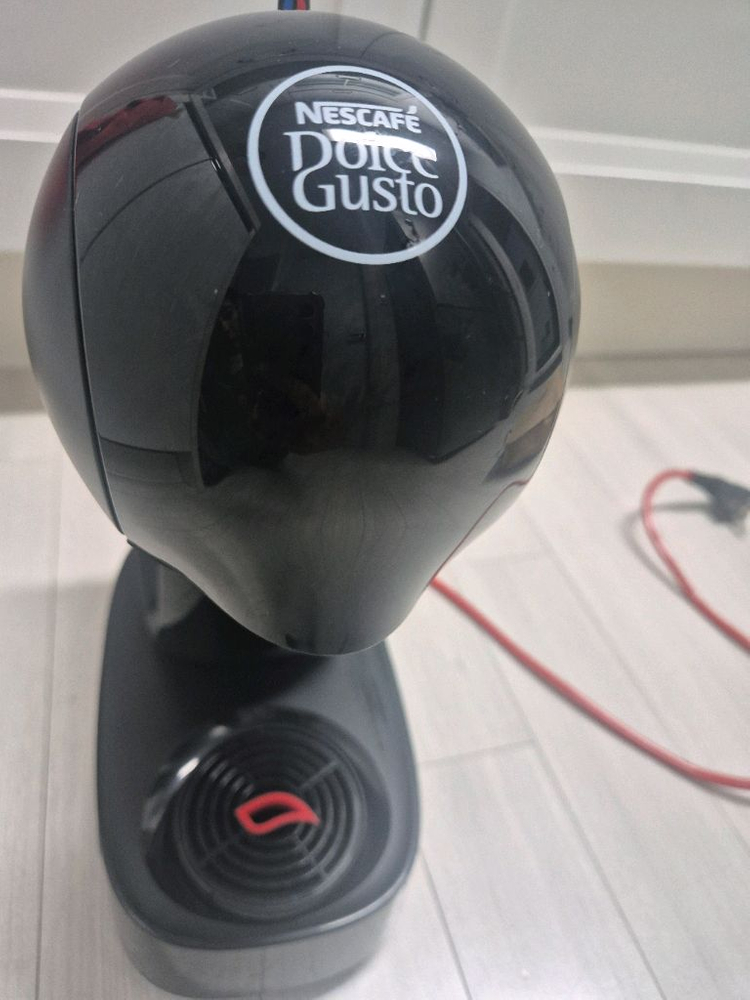 돌체구스토 커피머신 이미지