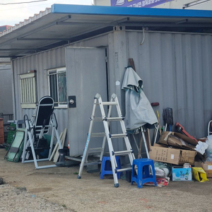 우레탄판넬 내장 컨테이너 이미지