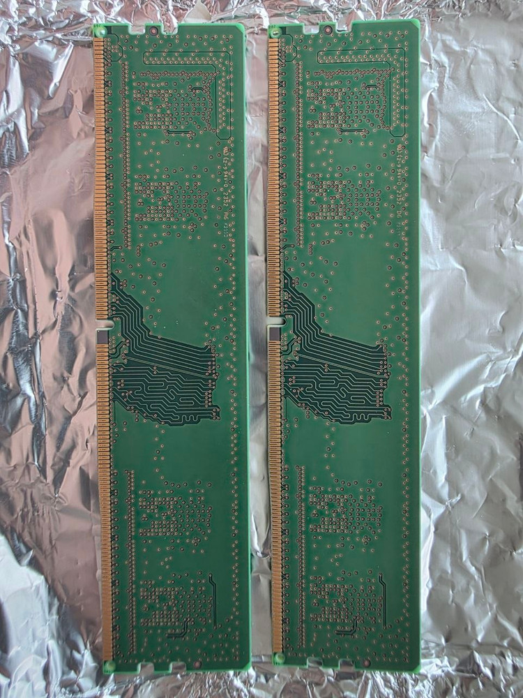 삼성 DDR4 3200 8기가 2개 팝니다. PC용 이미지