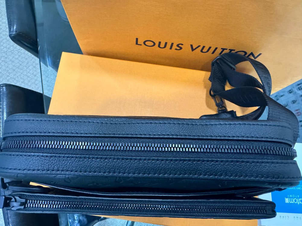 [상태굿/풀박스] 루이비통 블랙 쉐도우 트리오 메신저백 크로스백 이미지