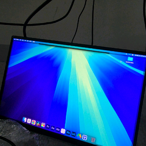 포터블 모니터 14인치 4k oled 판매 이미지