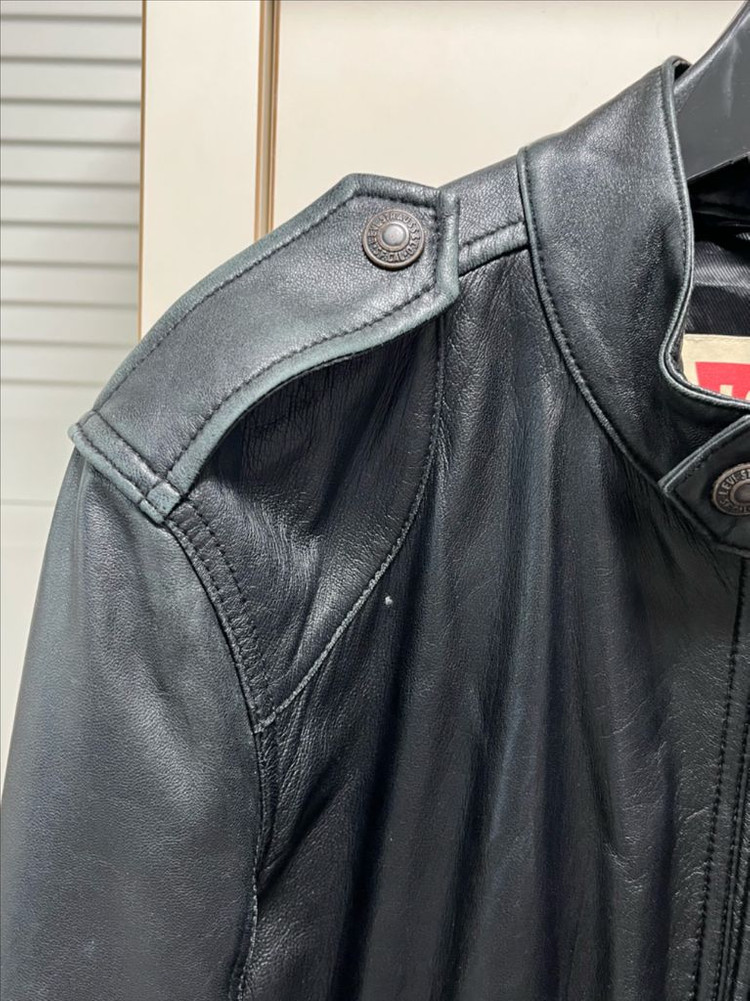 리바이스 가죽자켓 이미지