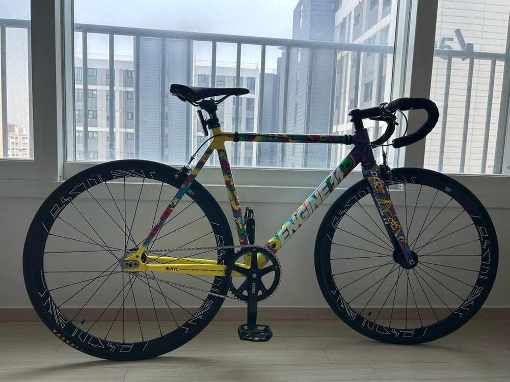 엔진11 dcc 2025 사이즈m 상태최상 무하자(판매만, 대차x) 이미지