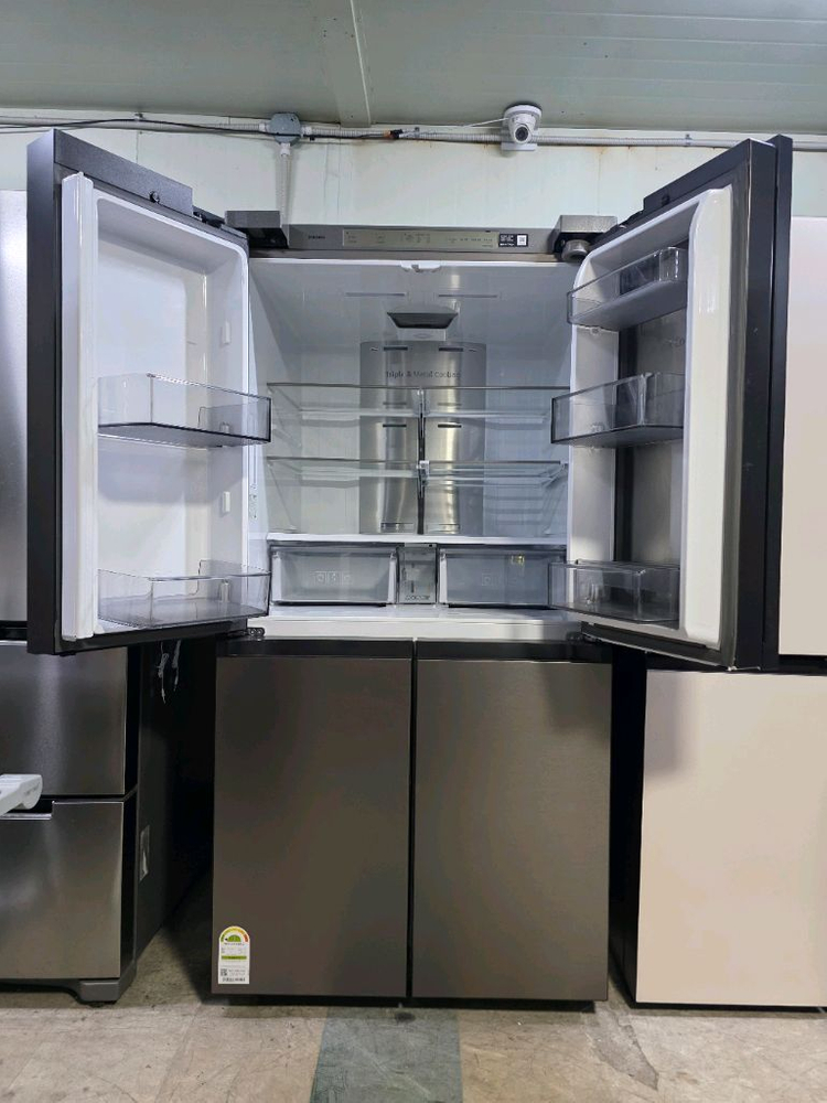 삼성 비스포크 프리스텐딩 4도어냉장고 이미지