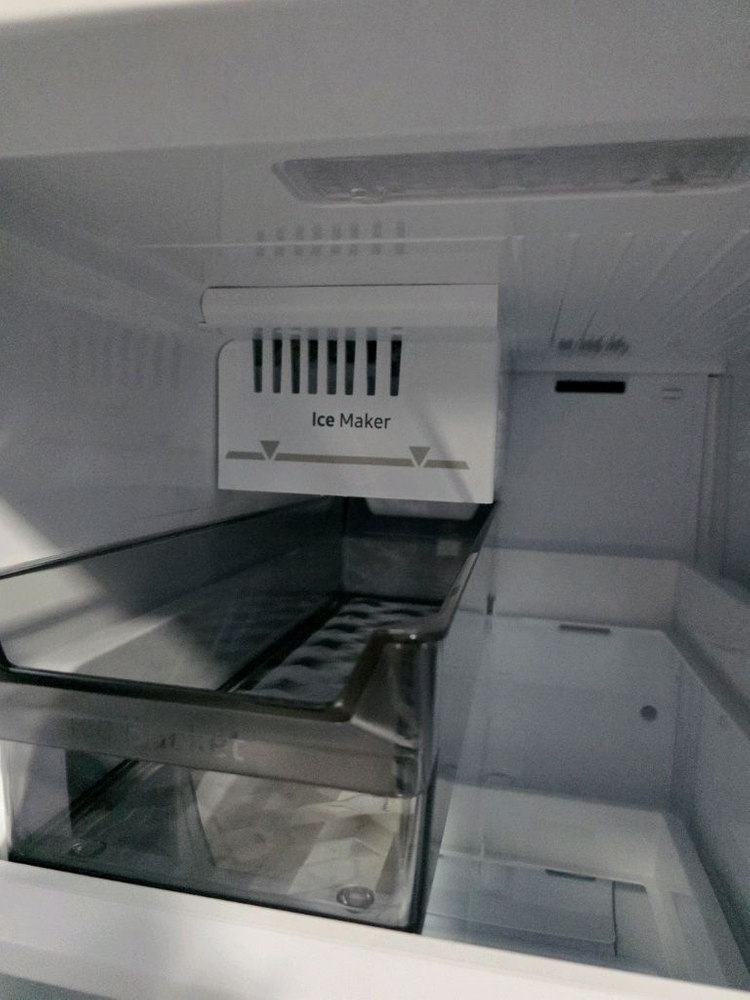 삼성 비스포크 프리스텐딩 4도어냉장고 이미지