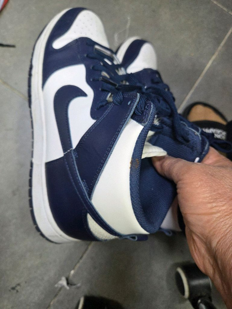 나이키 덩크 하이 275 이미지