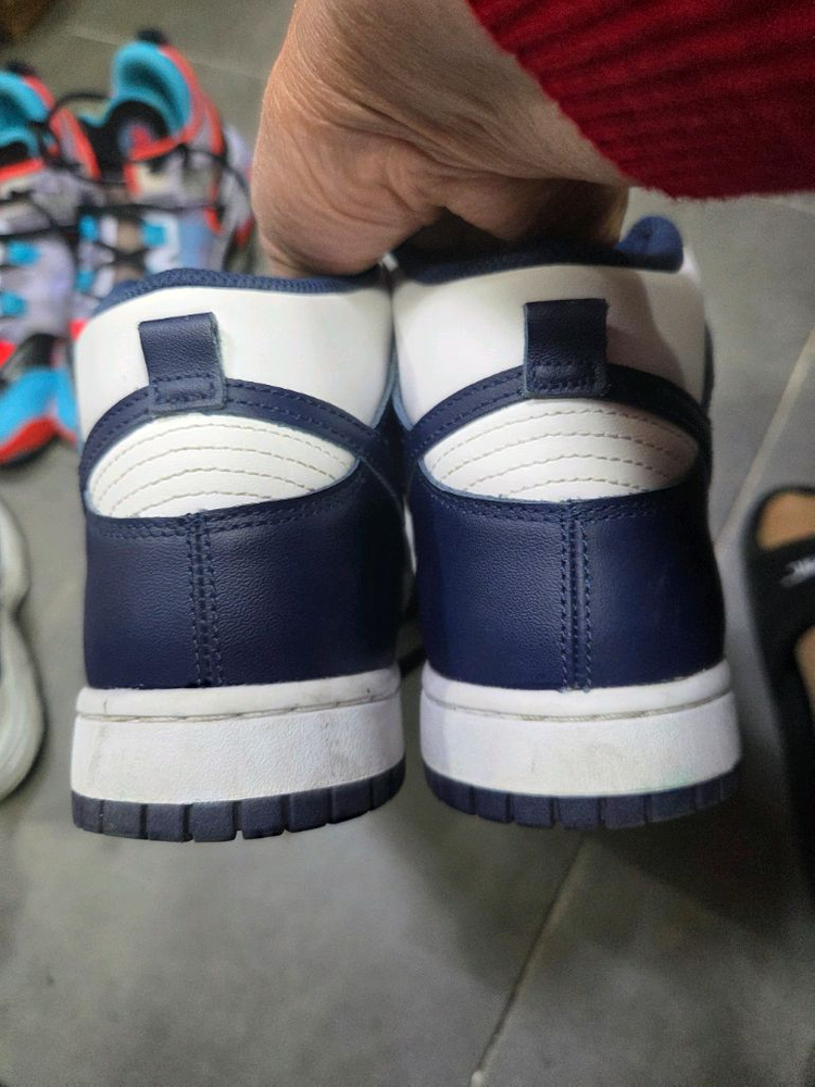 나이키 덩크 하이 275 이미지