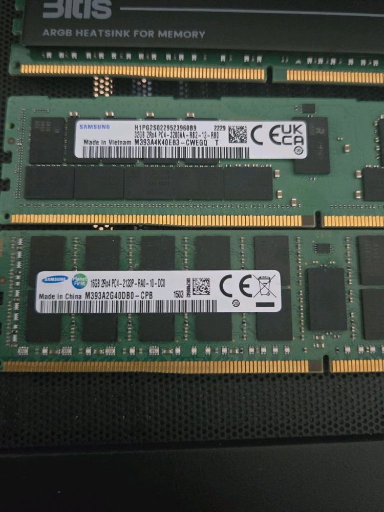 삼성 16GB DDR4 램 메모리 이미지