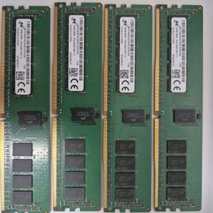 서버용 DDR4 16GB 메모리 이미지