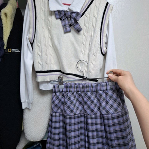 여아 스쿨룩 세트 (셔츠,스커트,조끼) 130사이즈 이미지