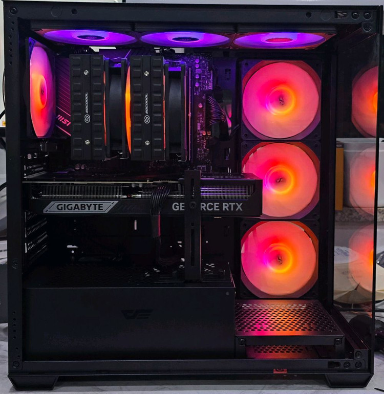 7800x3d, 5070 미사용 새제품 팝니다 이미지