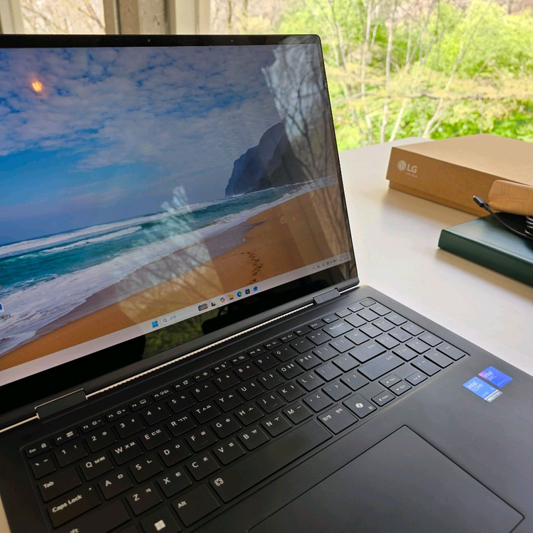 LG 2025 그램 Pro 360 AI + 레이저 코브라 마우스 이미지