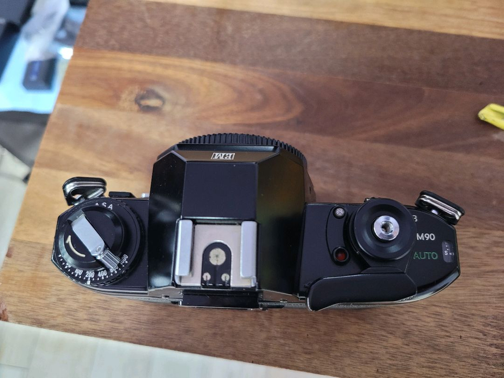 부품용 니콘 EM 필름카메라 외관상태 굿!! 이미지