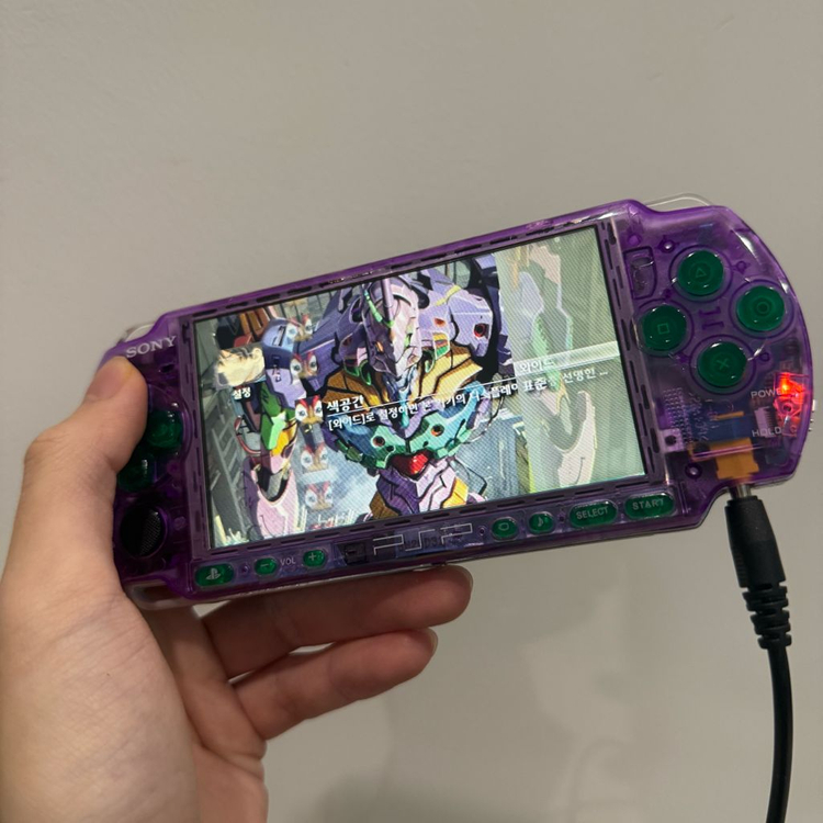 PSP3000 64G EVA Mark06 에디션 이미지