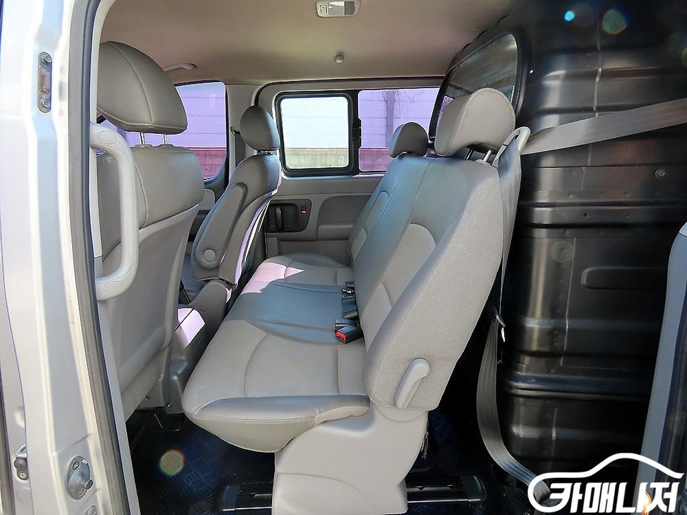 [현대]그랜드 스타렉스 밴 5인승 CVX 럭셔리 이미지