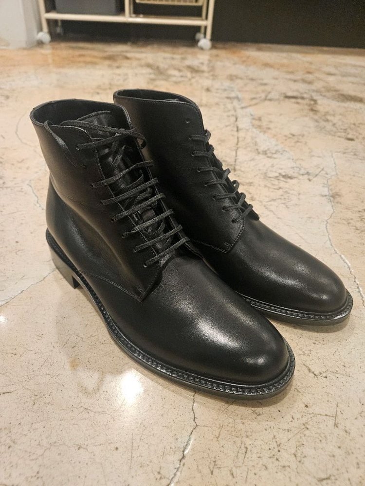 생로랑 아미 20 레이스업 남성 부트 미착용 새상품 사이즈 44 이미지